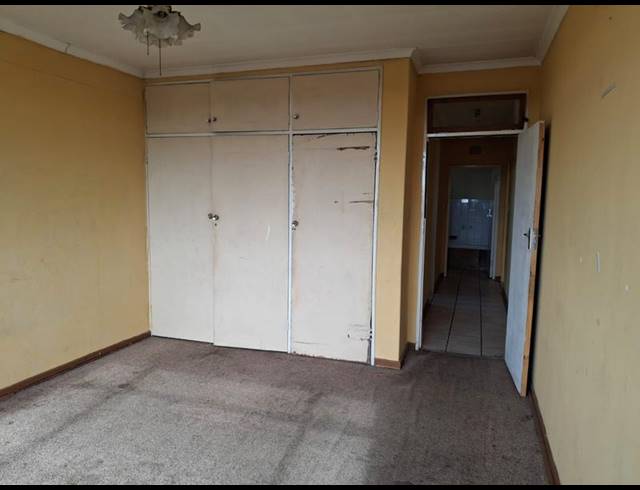 2 BEDROOM PROPERTY TO RENT IN VANDERBIJLPARK SE 1
